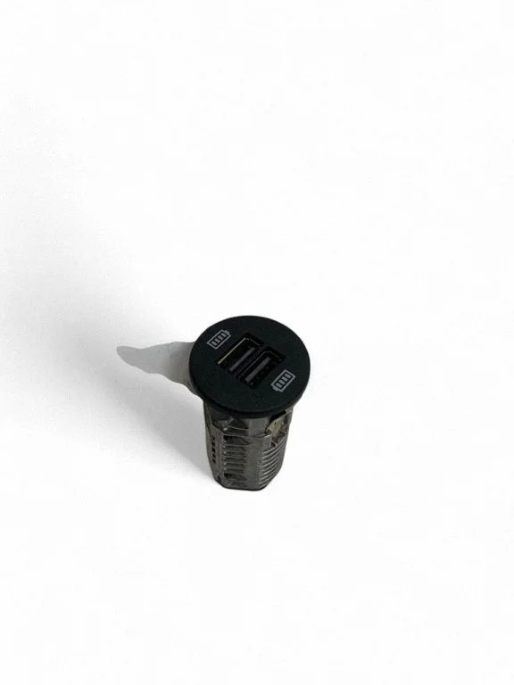 USB ligzda 95B035222A