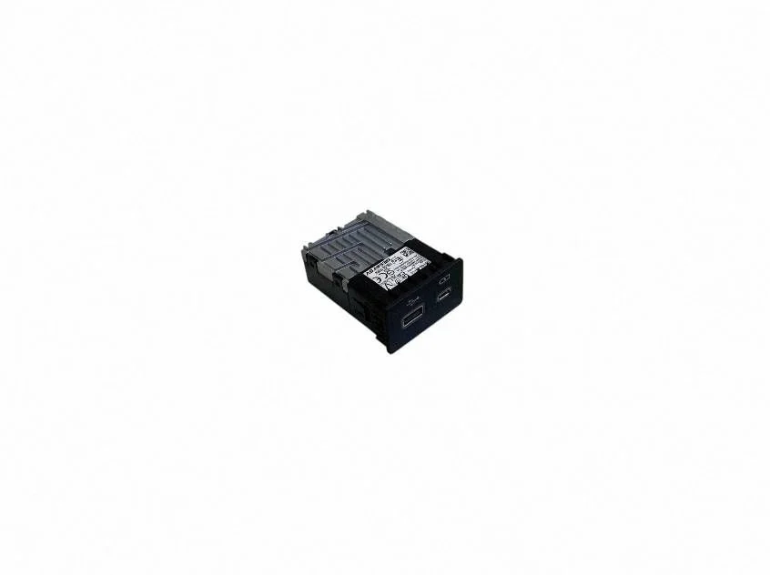 USB socket connector – Lexus RX 450H (2016-)