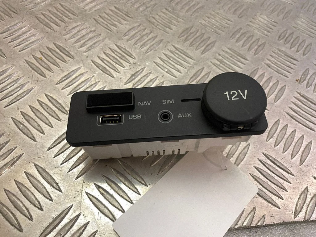 USB-pesa JX6319C166EA