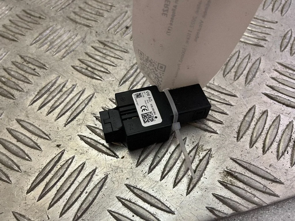 USB socket connector 3G5035954