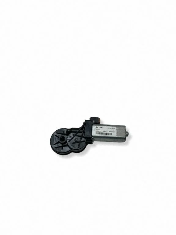 Istme reguleerimismootor D385803