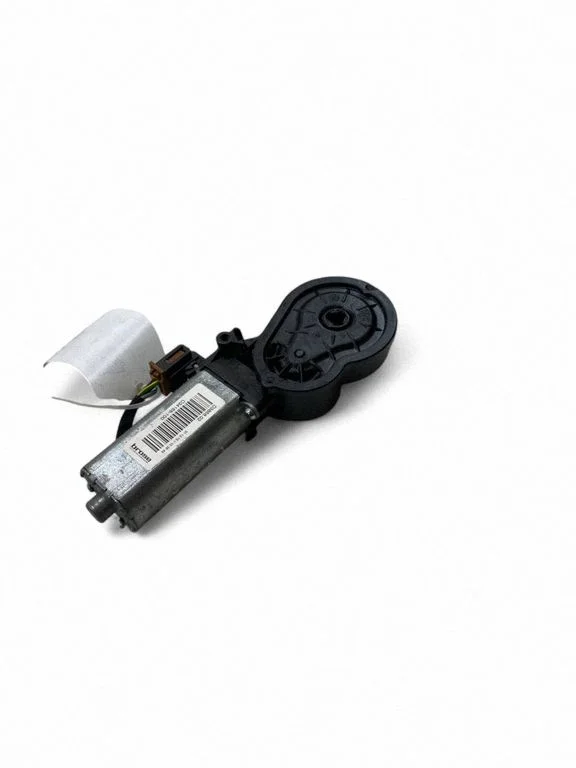 Seat adjustment motor C34168100