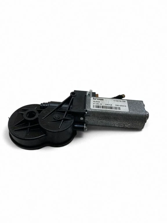 Sēdekļa regulēšanas motoriņš C34168100