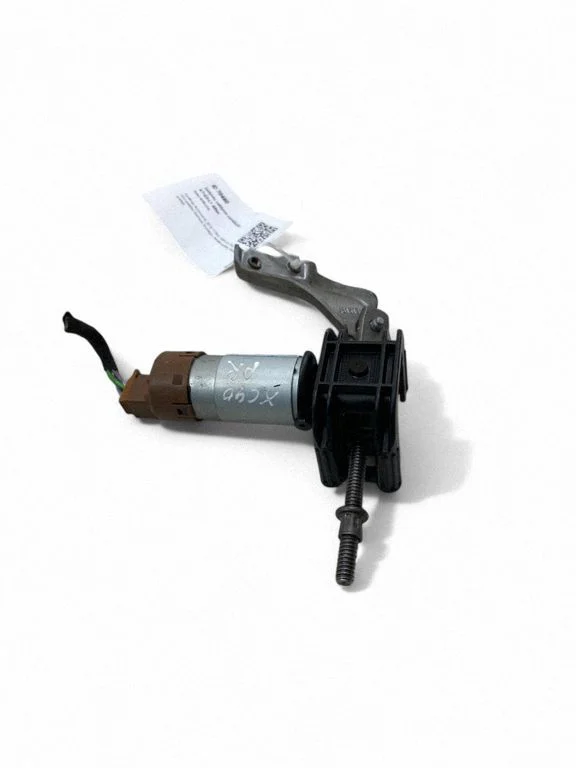 Seat adjustment motor C06710106