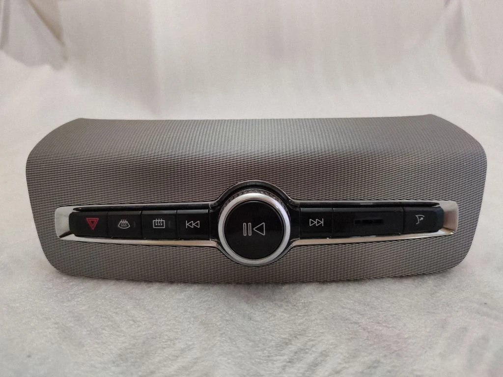 Multimediju kontrolieris 31366816
