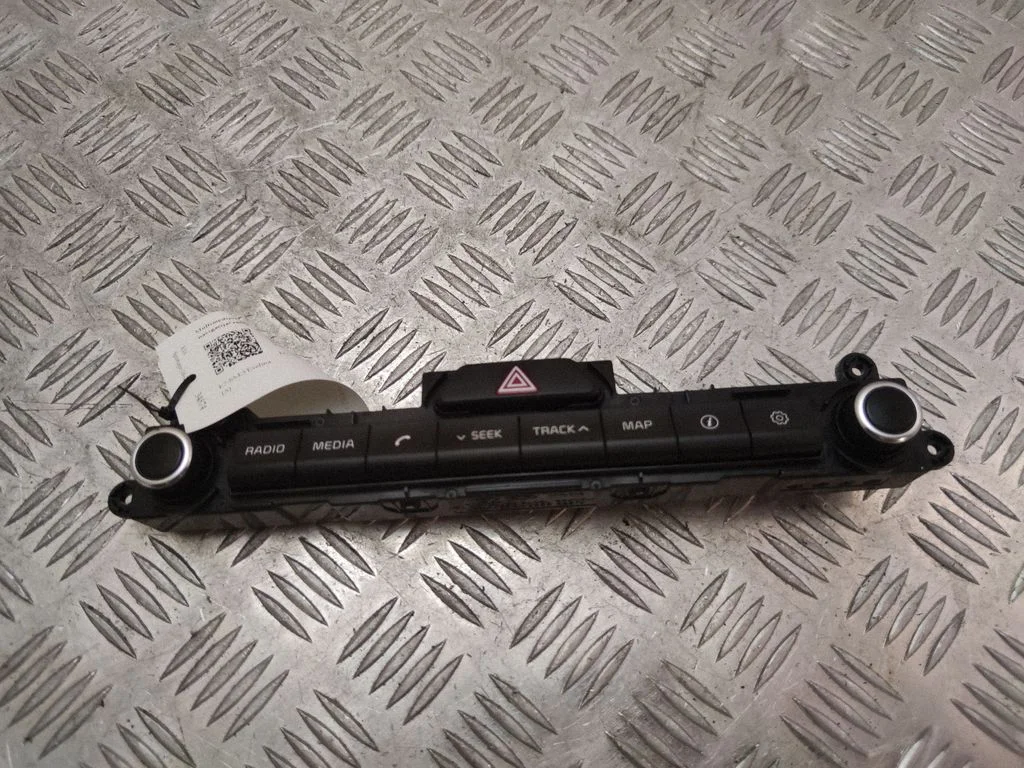 Multimeedia juhtplokk 96540F1000