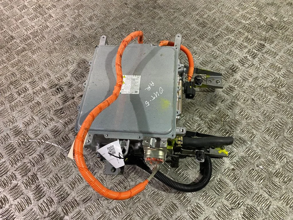 Inverter (pingemuundur) W005T70272