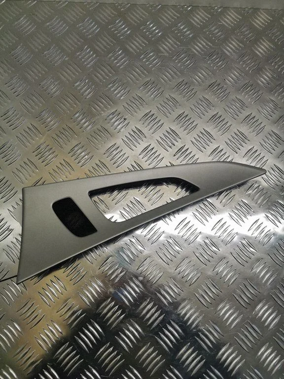 Rear door card trim 4G0867420