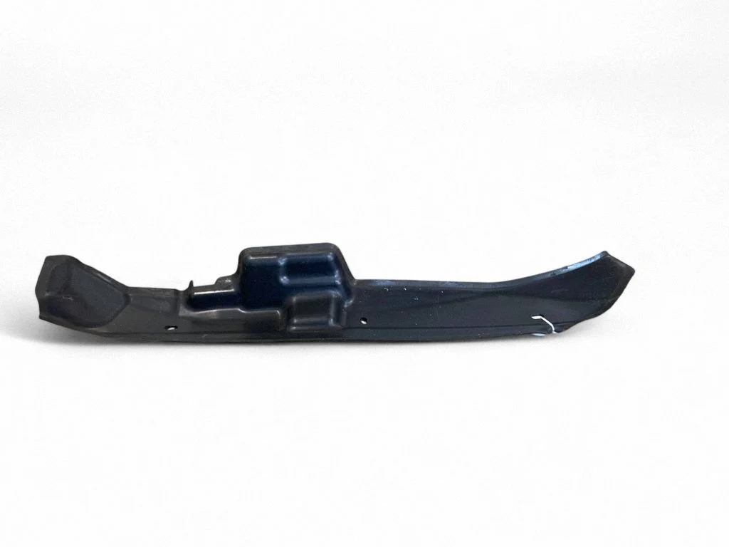 Fender end trim 31353953