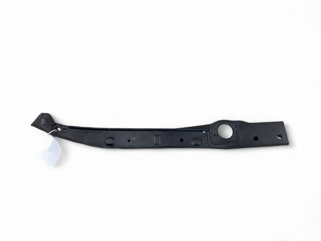 Poritiiva otsaliist – BMW i4 (2021-)