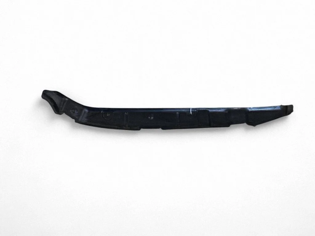 Fender end trim 4M0821111