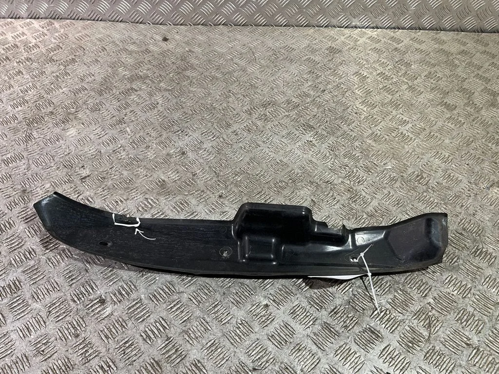 Fender end trim 31353952