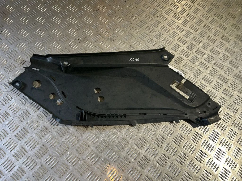 Fender end trim – Volvo XC90 (2014-)