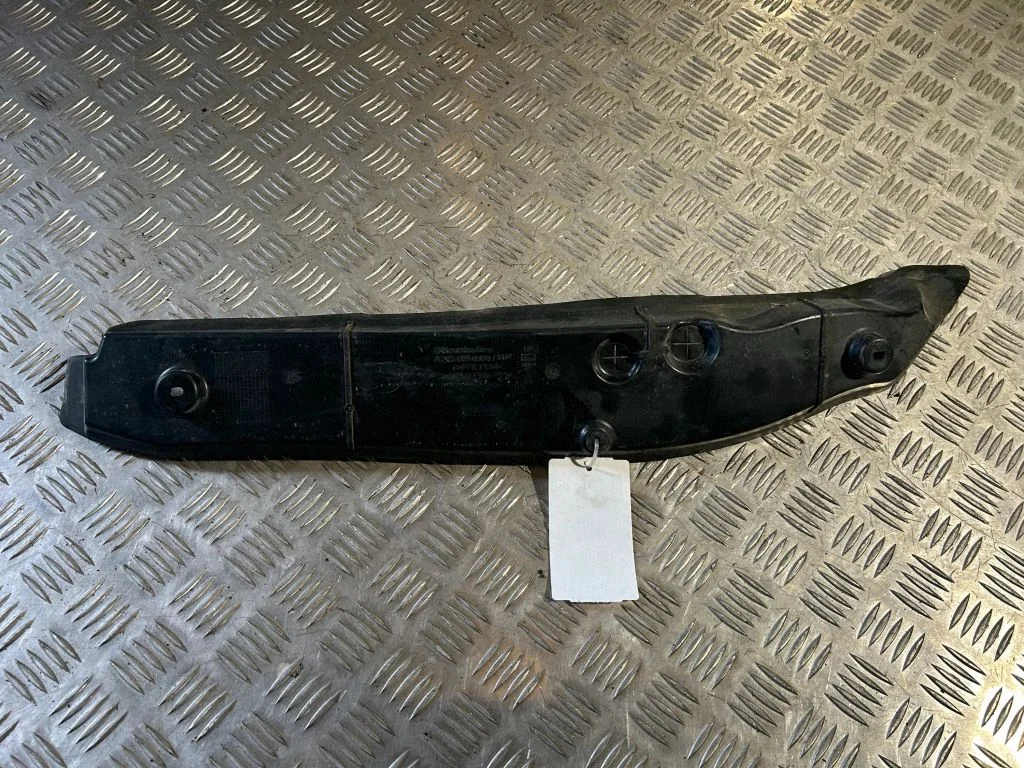 Spārna nobeiguma apdare A2138890300