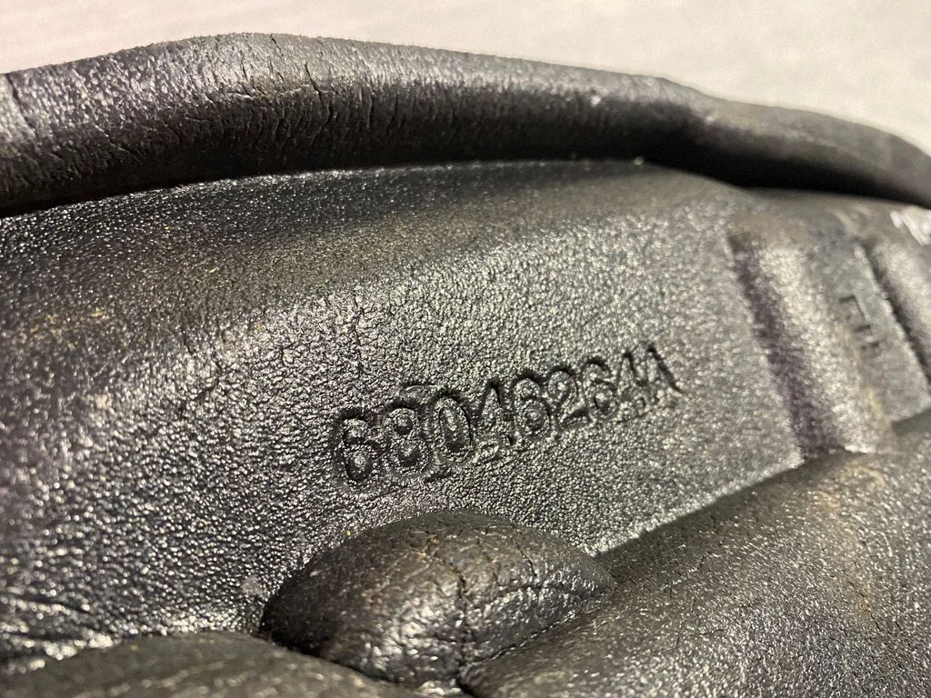 Fender end trim 68046264A