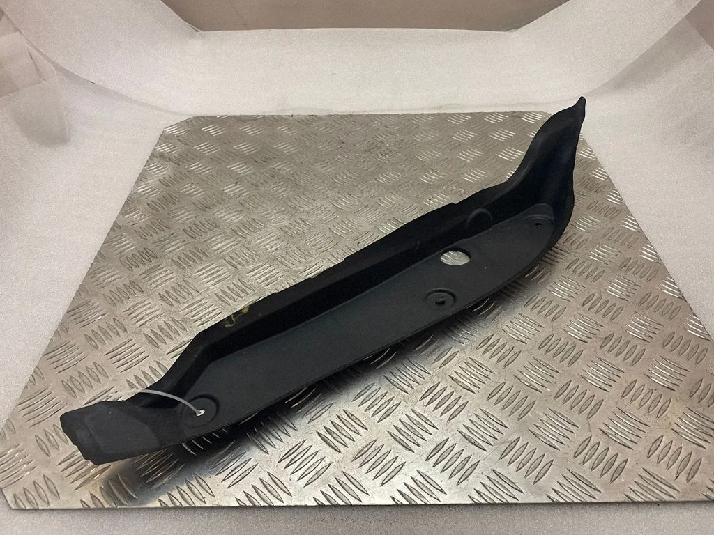 Fender end trim – Mercedes-Benz E-Class W238 (2017-)
