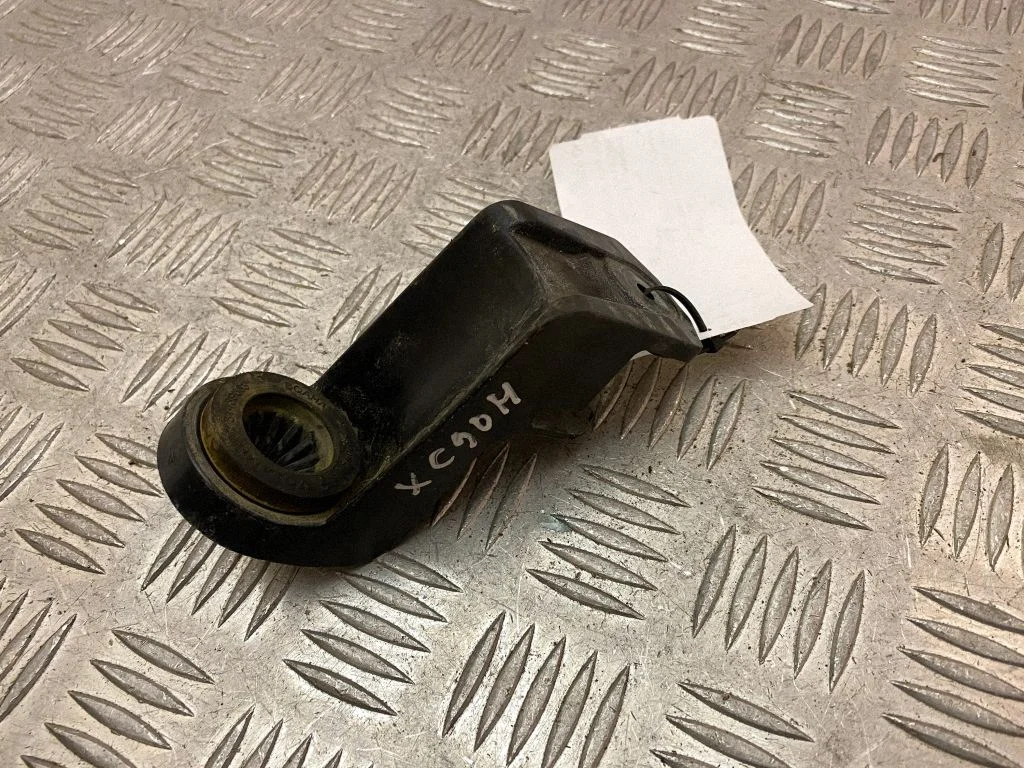 Air filter cleaner box bracket assembly – Volvo XC90 (2014-)