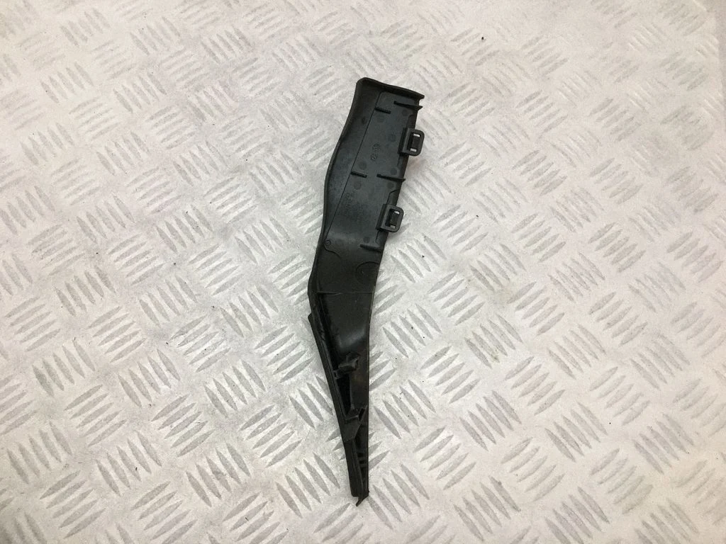 Fender end trim 31442412