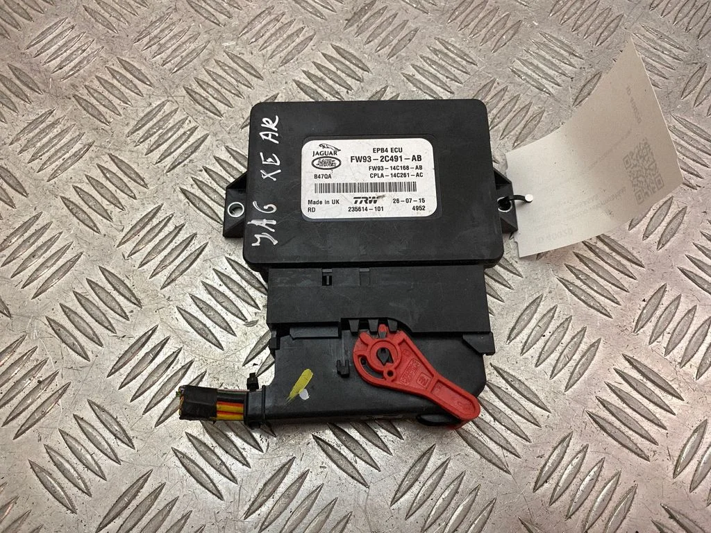 Rokas bremzes vadības bloks FW932C491AB