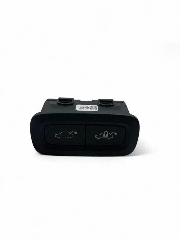 Tailgate opening switch – Volvo XC90 (2014-)