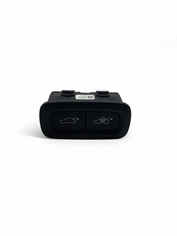 Tailgate opening switch – Volvo XC90 (2014-)