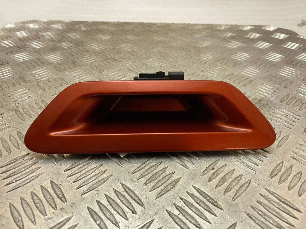 Tailgate opening switch GB5T14K147CA