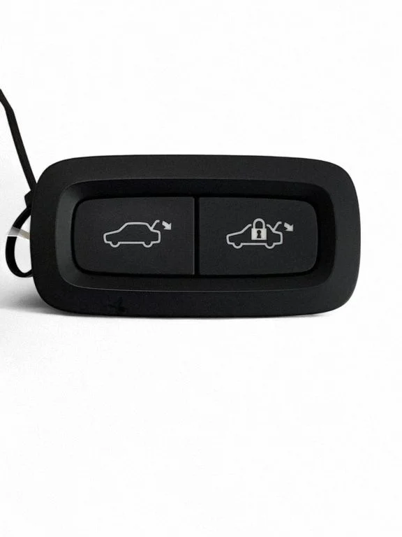 Tailgate opening switch – Volvo XC90 (2014-)
