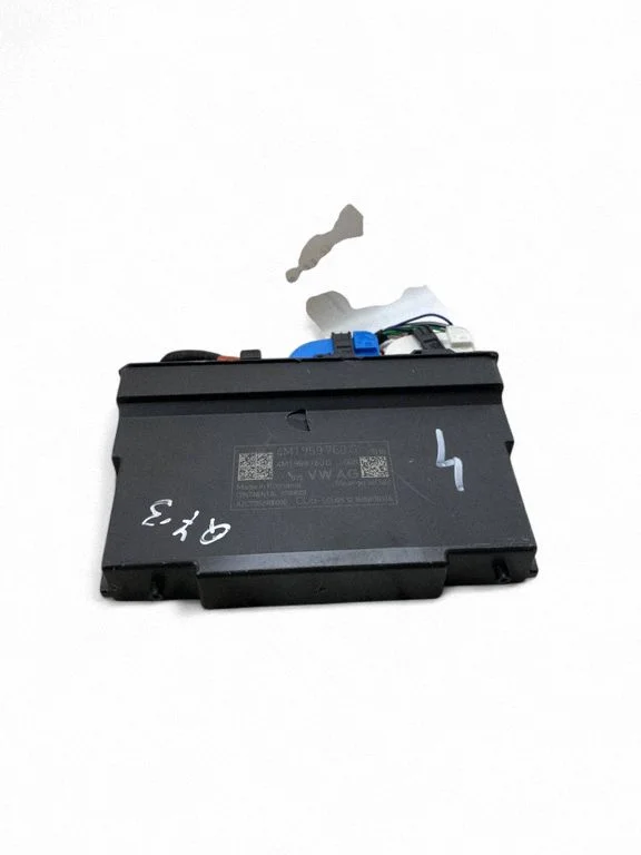 Seat control module 4M1959760G