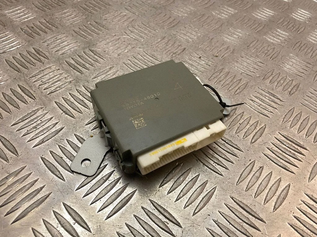 Seat control module 8971548010