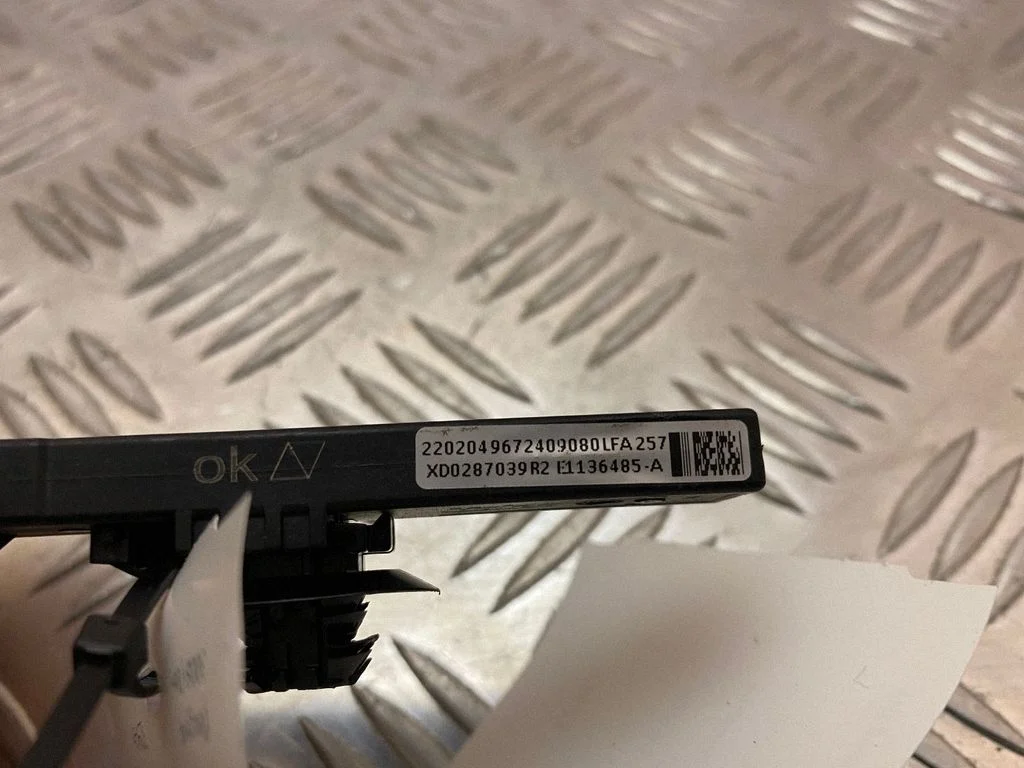 Keyless (KESSY) go control unit/module XD0287039R2