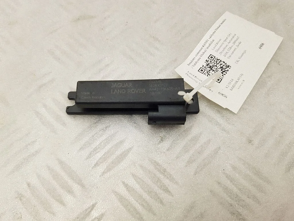 Keyless (KESSY) go control unit/module – Land Rover Discovery Sport (2014-)