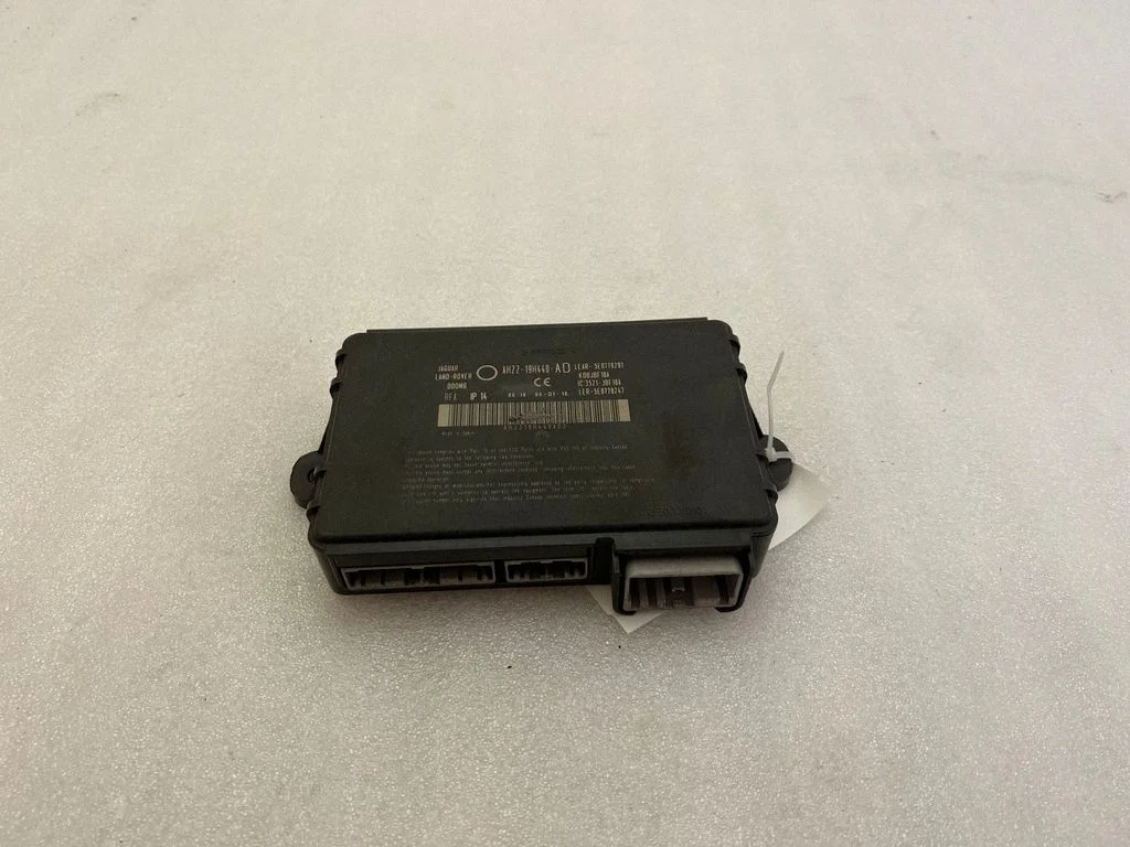 Võtmeta süsteemi KESSY (keyless) juhtplokk/moodul AH2219H440AD