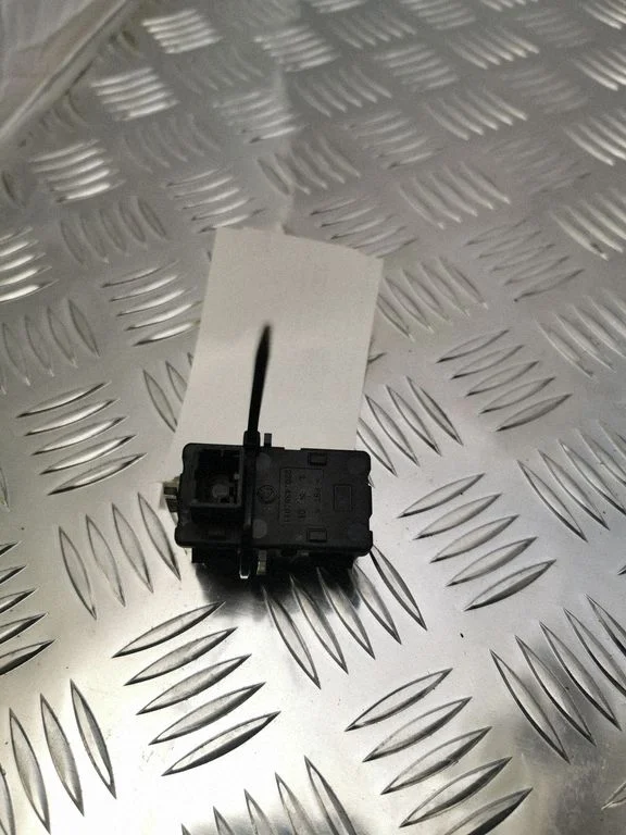 Keyless (KESSY) go control unit/module – Audi A6 S6 C7 4G (2011-2018)