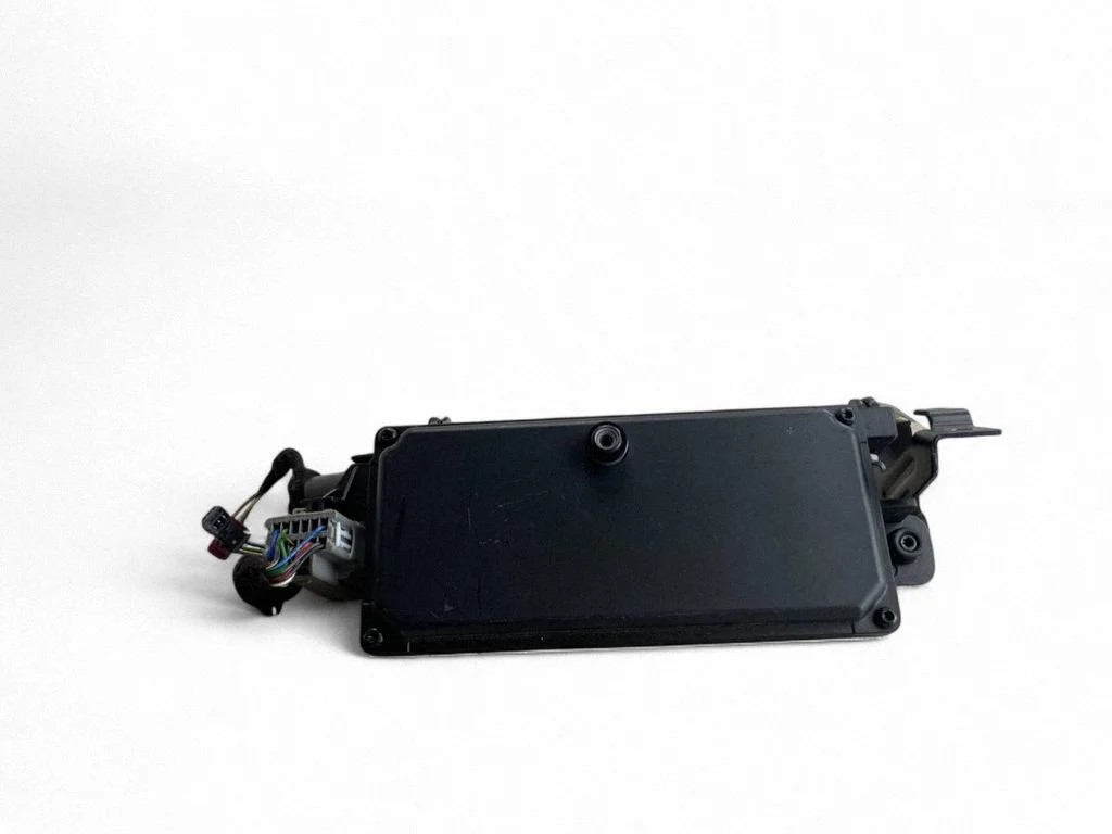 Windshield/windscreen camera 32209528