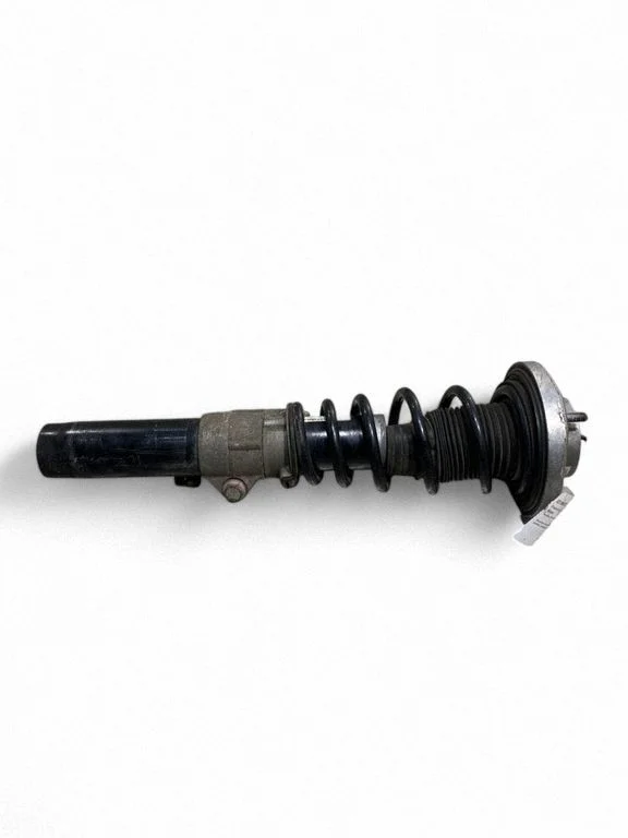 Front shock absorber with coil spring – Porsche 911 997 (2004-2013)