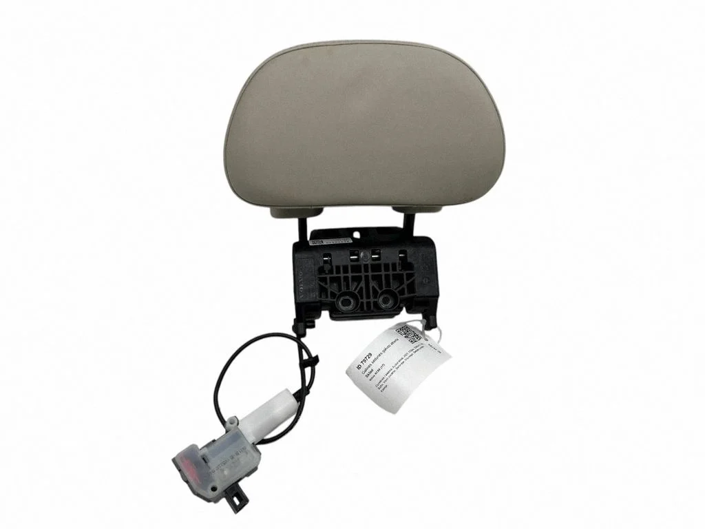 Rear seat headrest 31379170