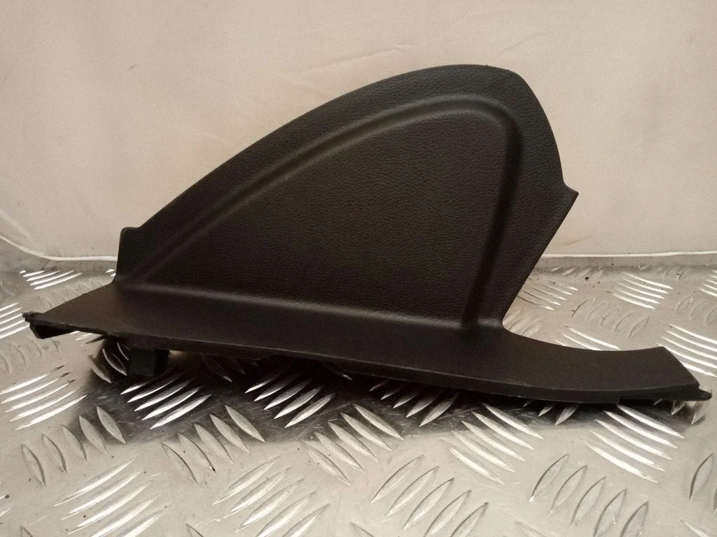 Paneļa apdare A2386801002