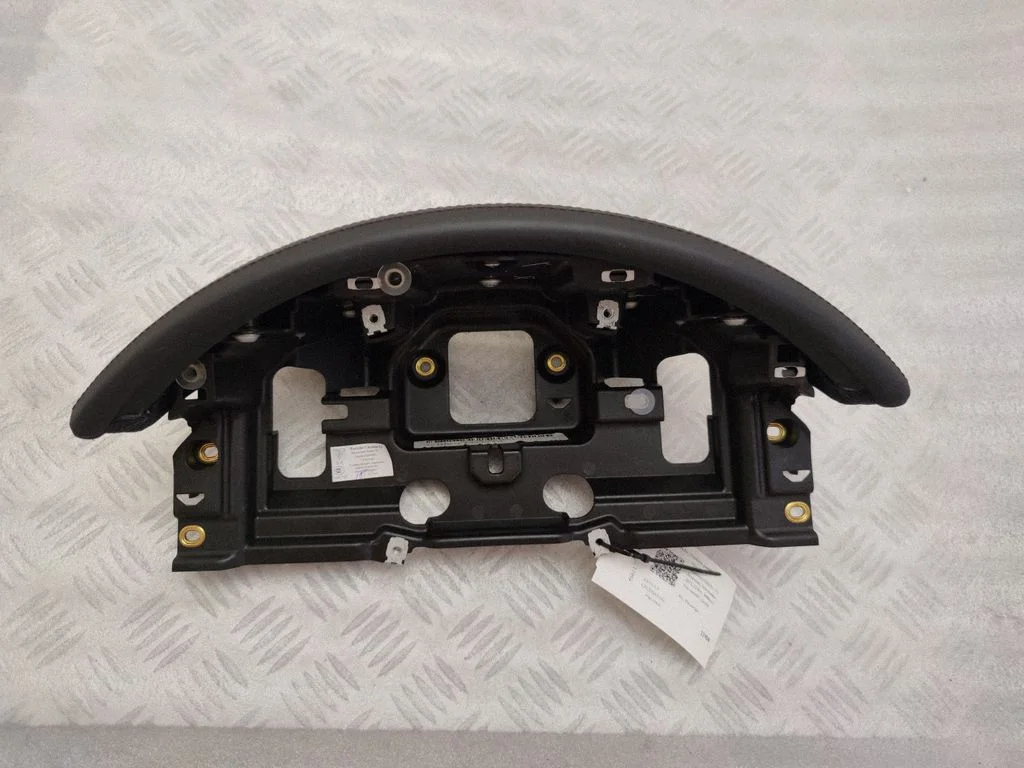 Panel trim 7P5857003BA11
