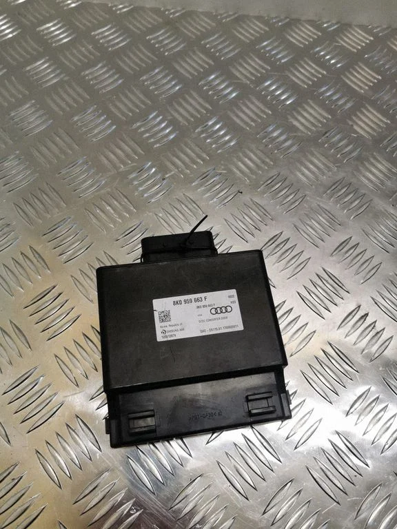 Voltage converter/converter module 8K0959663F