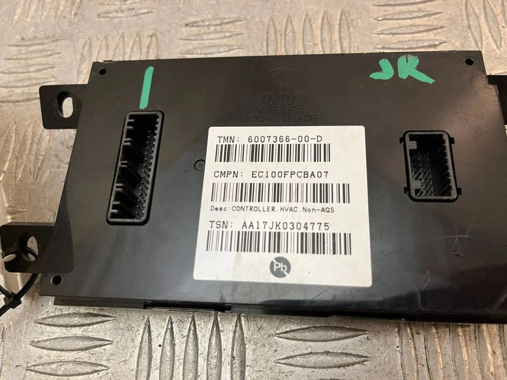 Gaisa kondicioniera/apsildes vadības bloks – Tesla Model S (2012-)