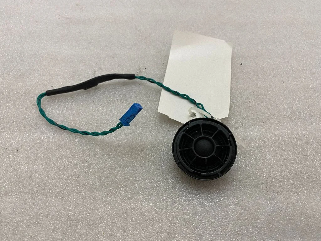 High frequency speaker in the rear doors – BMW 7 Series G11 G12 (2015-2022)