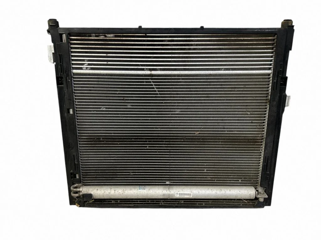 Radiaatorite komplekt – Mercedes-Benz GLS-klass X166 (2015-2019)