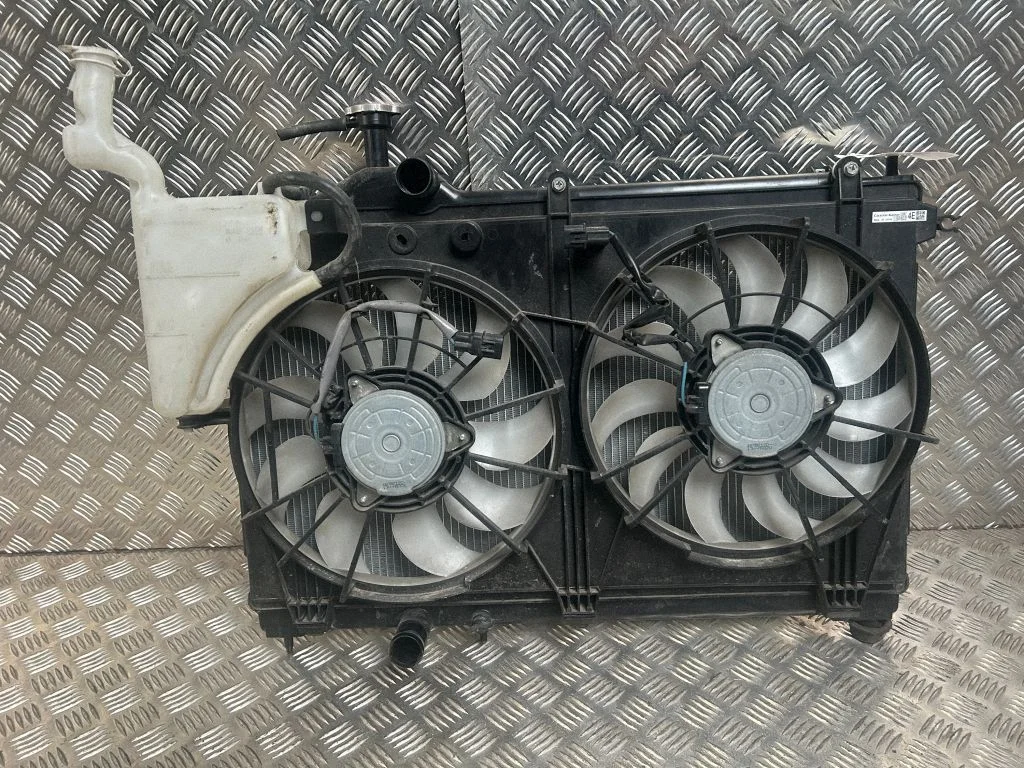Radiatoru komplekts