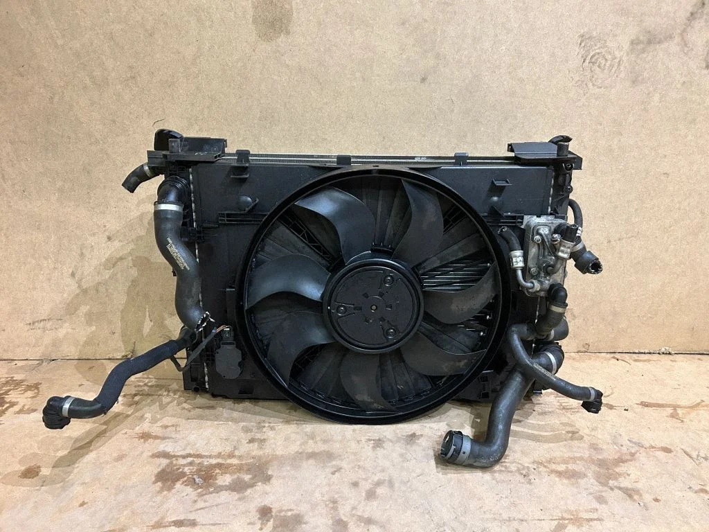 Radiaatorite komplekt – Mercedes-Benz GLC-klass C253 (2016-)