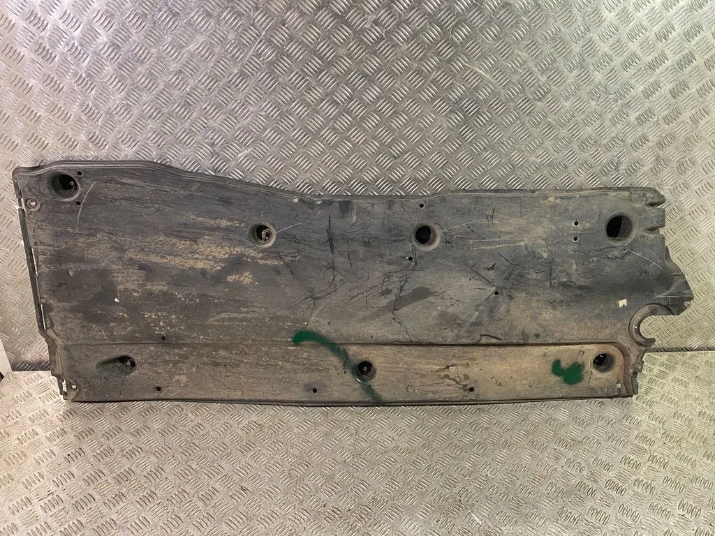 Side bottom protection 5QF825201G