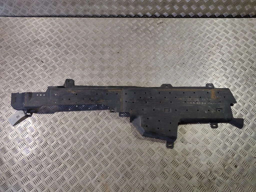 Side bottom protection FR3C9E313AC
