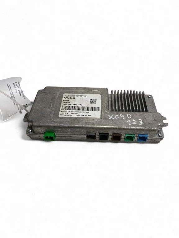 Camera control unit module 32243137