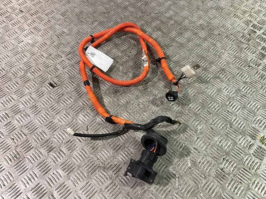 Electric car charge socket – Mitsubishi Outlander (2013-2021)