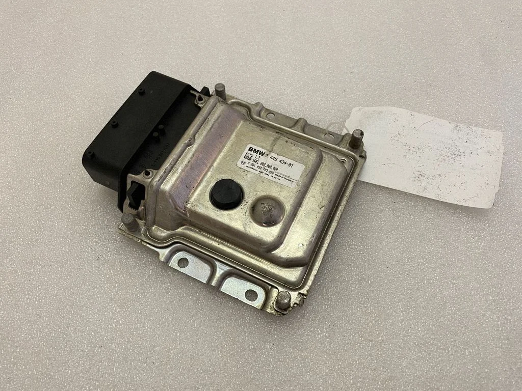 Adblue control unit – BMW X6M F86 (2015-2018)