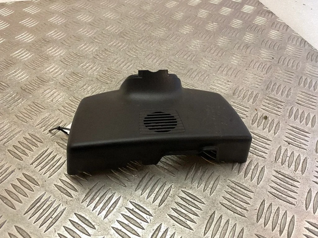 Tahavaatepeegli viimistlus – Jaguar XE (2015-)